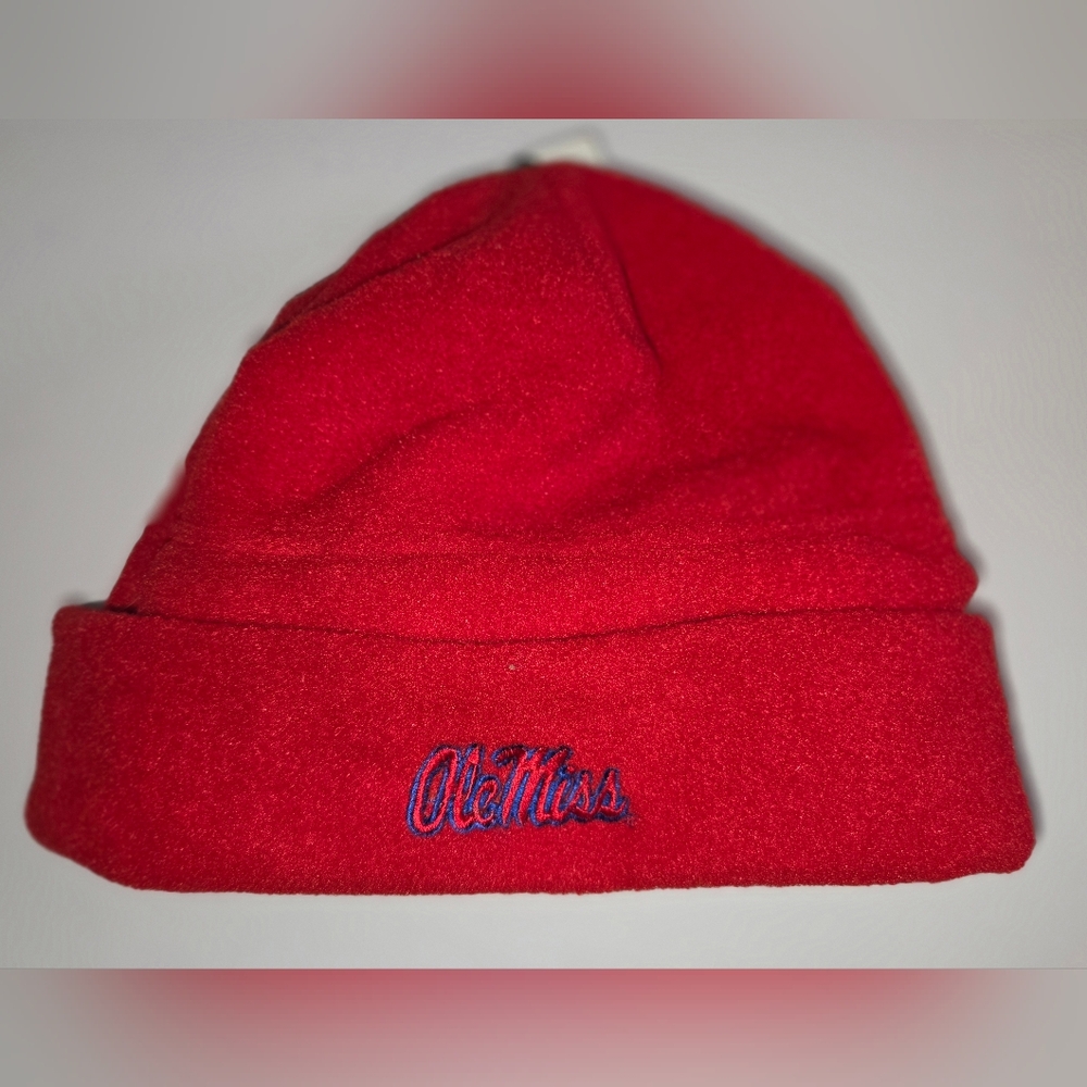 OLE MISS REBELS NCAA CUFF CAP, One Size, Fleece,Cuff Cap,Red